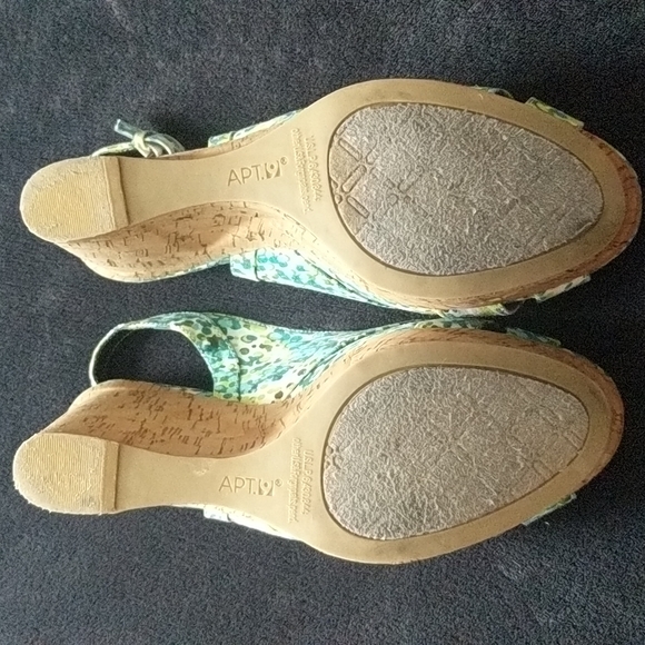 Peep-Toe Spring Print Cork Wedge Slingback Sandals - Picture 13 of 14